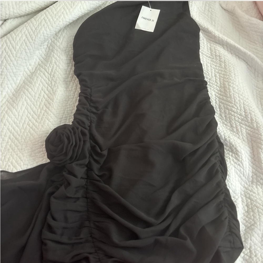 Forever 21 Black Asymmetrical Ruched One Shoulder Dress